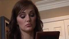 It's more than hard to resist Lily Carter